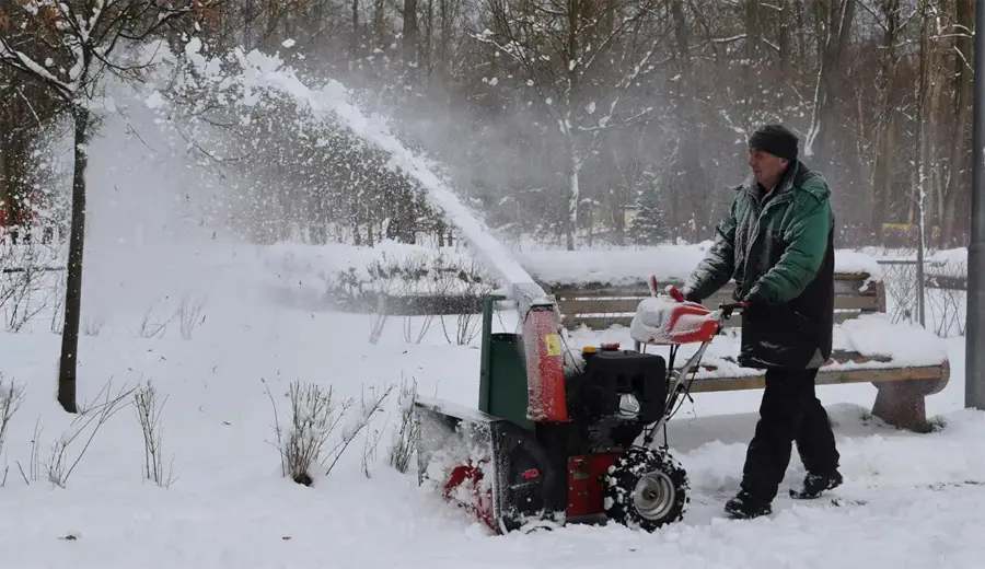 Winterdienst Korte Gebäudereinigung Reutlingen